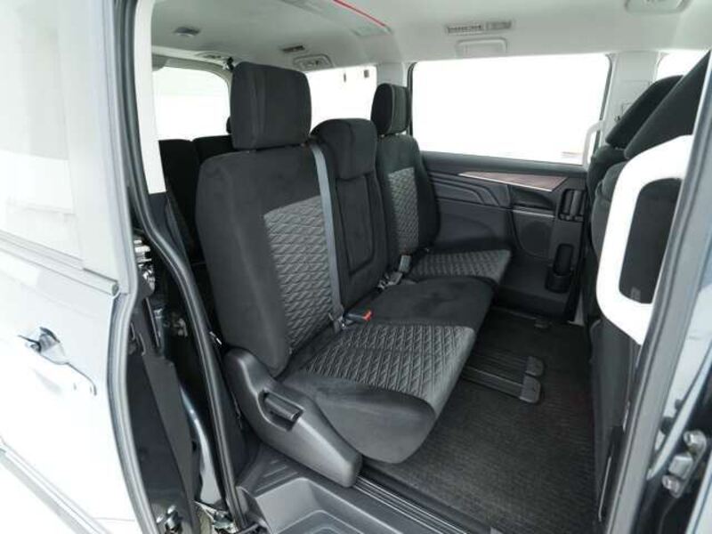 DELICA D5