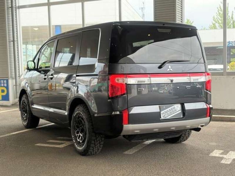 DELICA D5