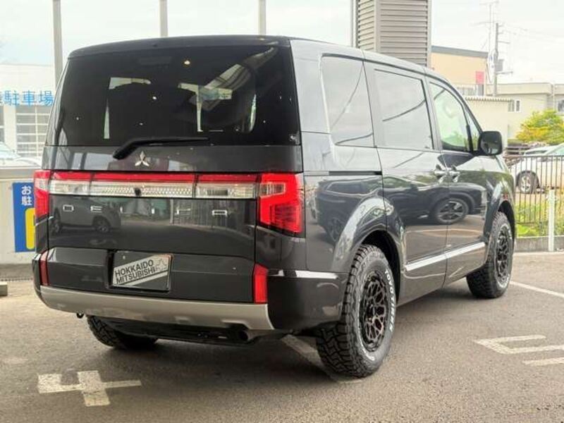 DELICA D5