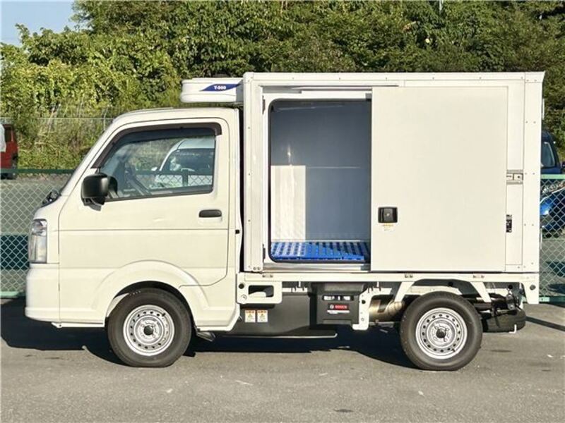CARRY TRUCK