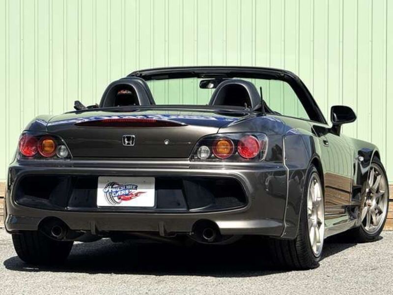 S2000