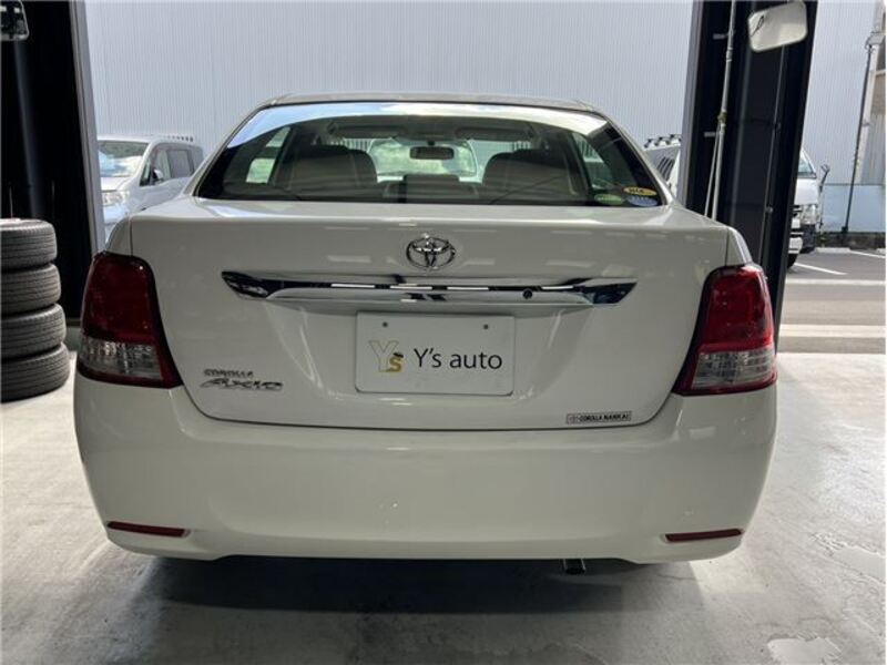 COROLLA AXIO