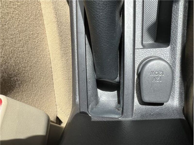 COROLLA AXIO