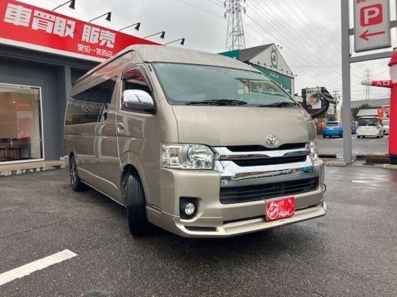 HIACE VAN