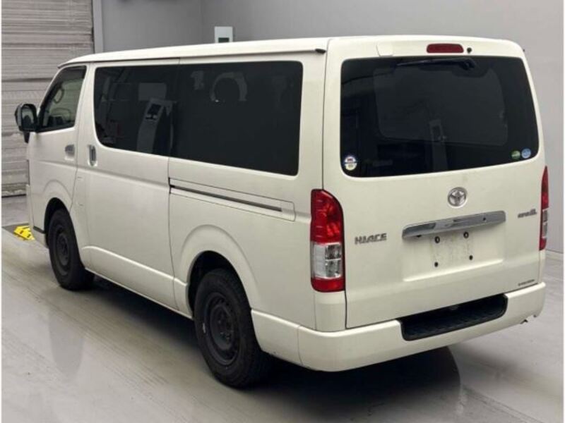 HIACE