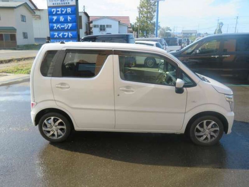 WAGON R
