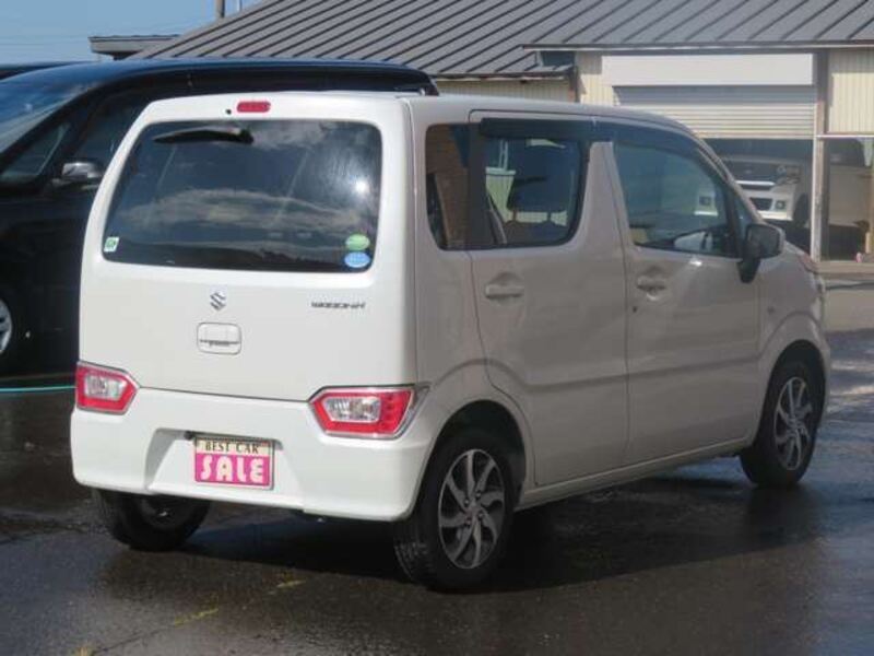WAGON R