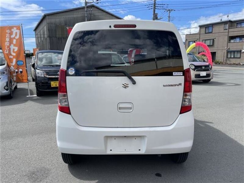 WAGON R