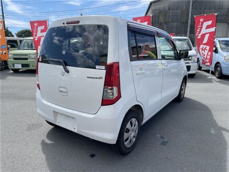 WAGON R