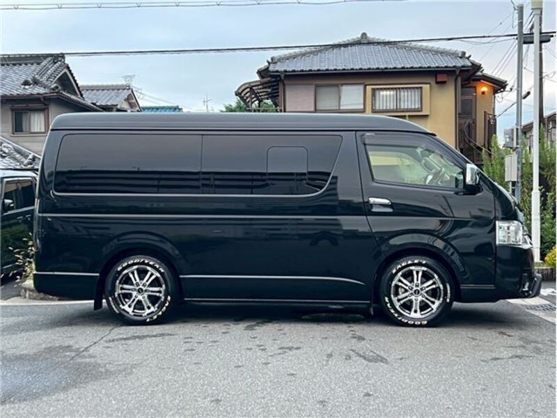 HIACE