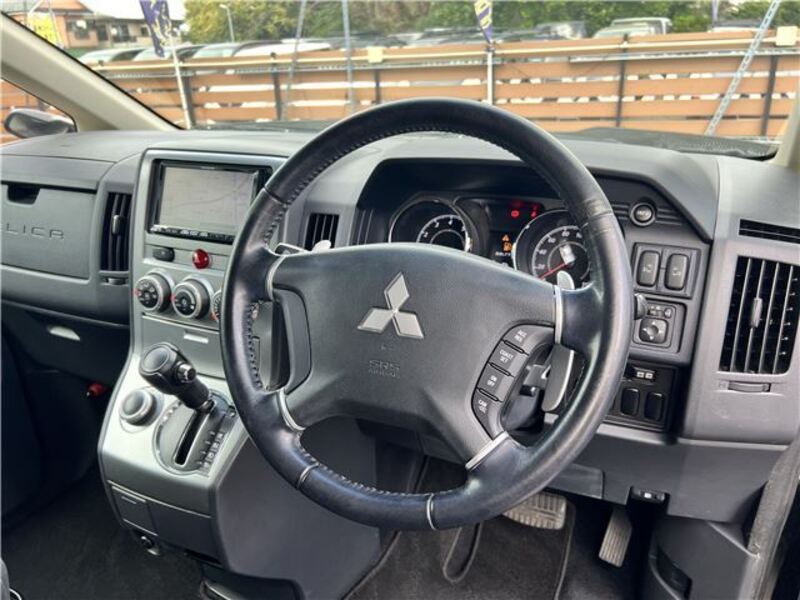 DELICA D5