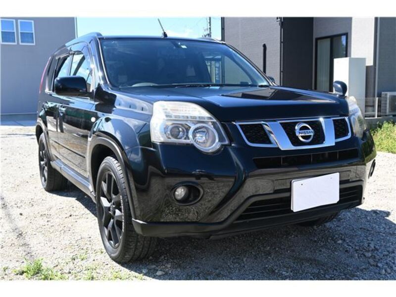 X-TRAIL-0