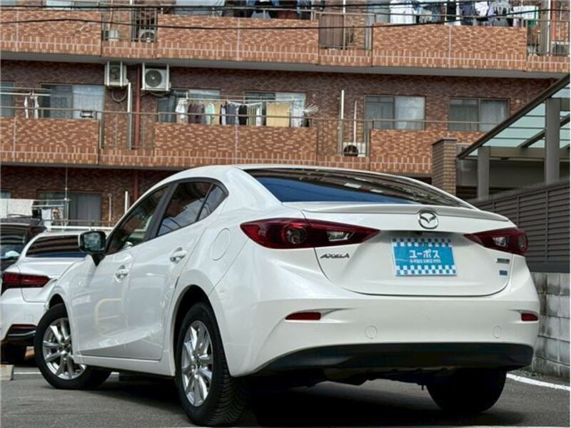 AXELA HYBRID