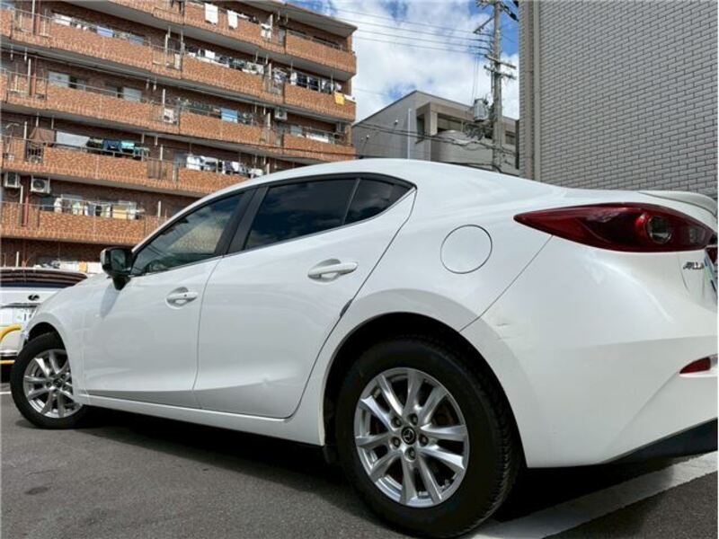 AXELA HYBRID