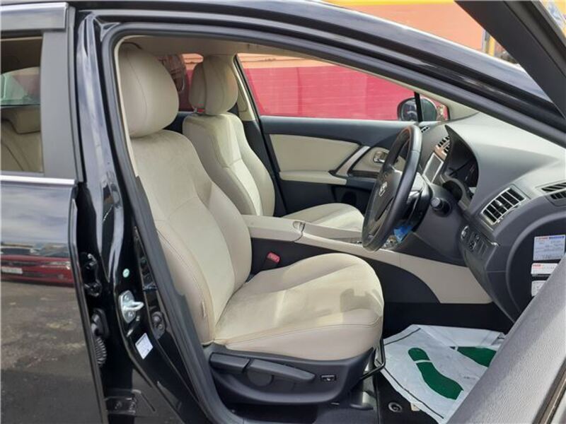 AVENSIS WAGON