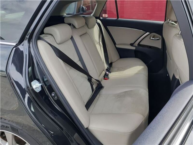 AVENSIS WAGON