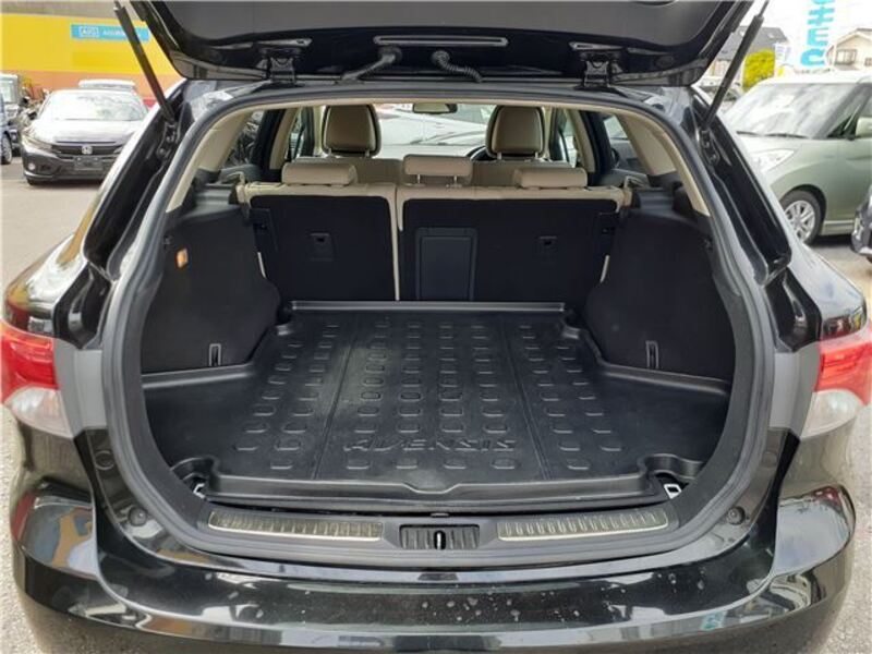 AVENSIS WAGON