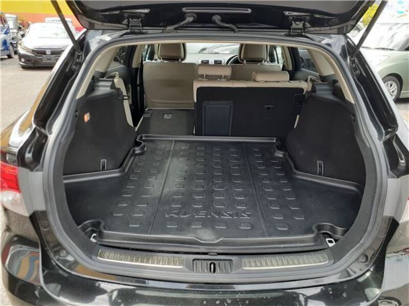 AVENSIS WAGON