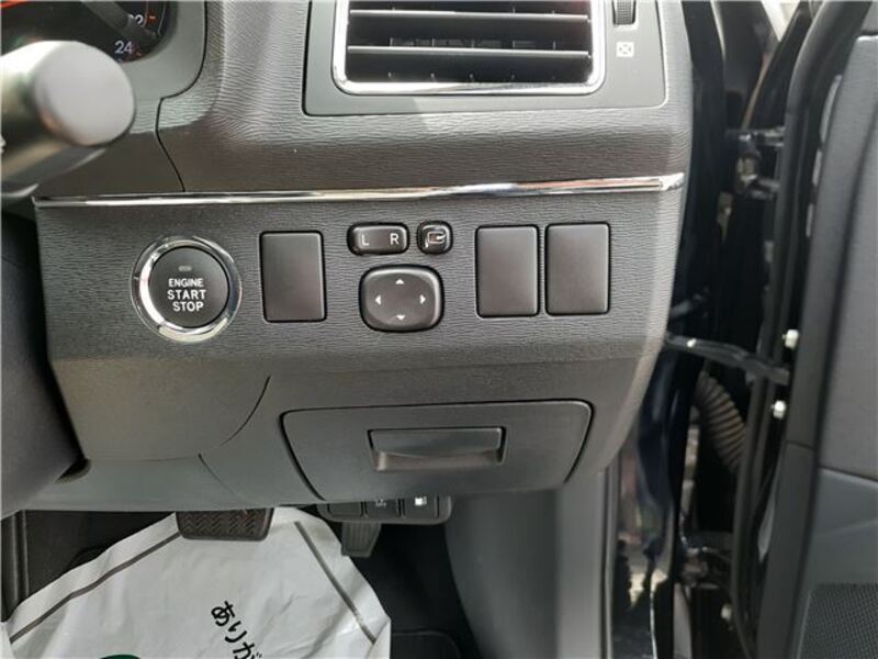 AVENSIS WAGON