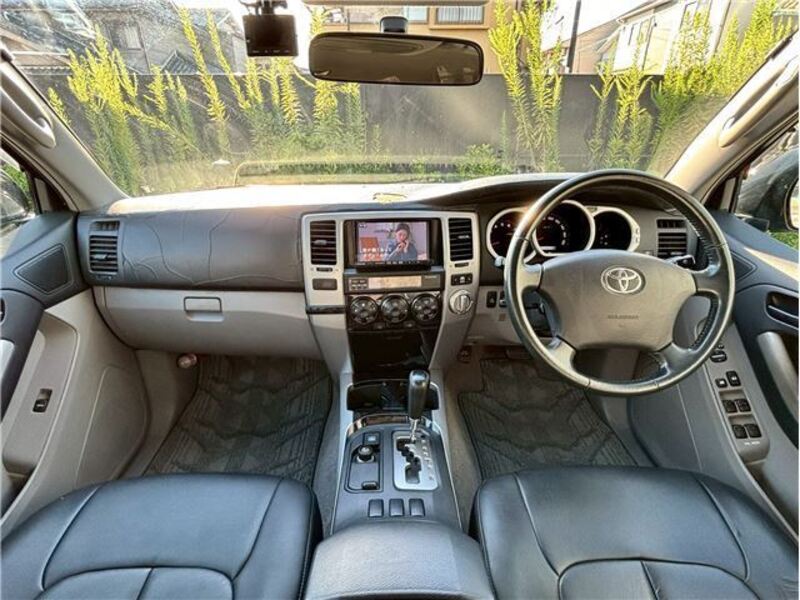 HILUX SURF