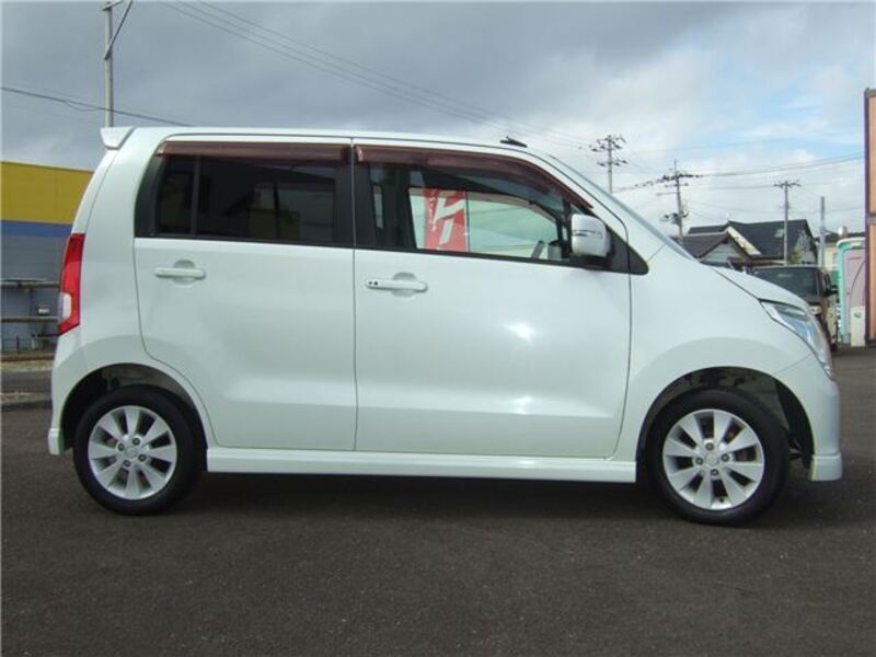 WAGON R