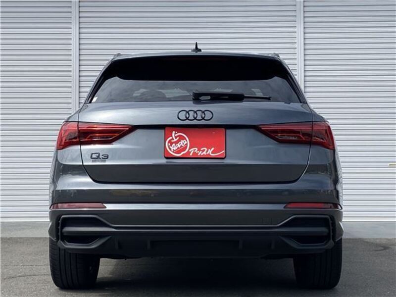 Q3
