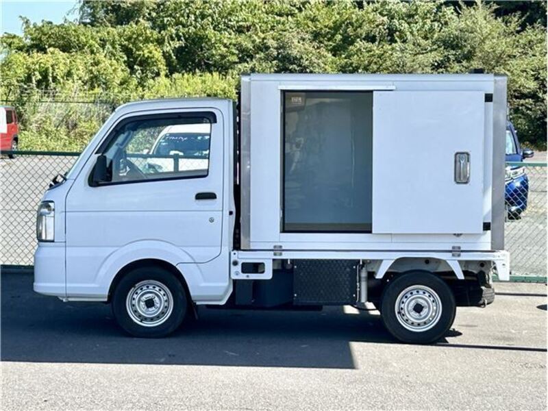 CARRY TRUCK