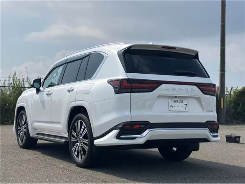 LX