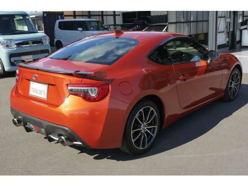 86
