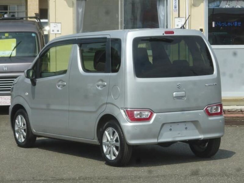 WAGON R