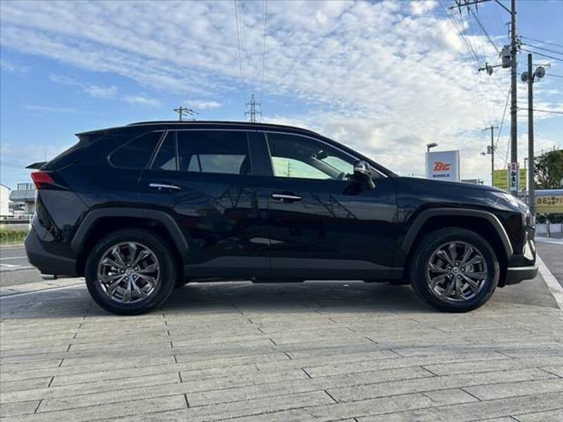 RAV4
