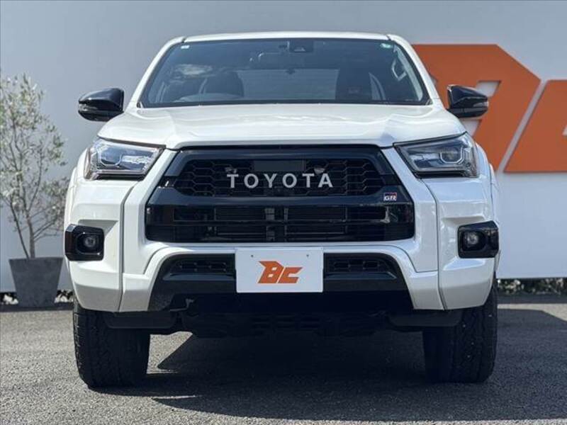HILUX