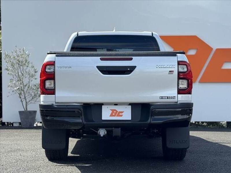 HILUX