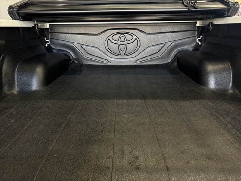 HILUX