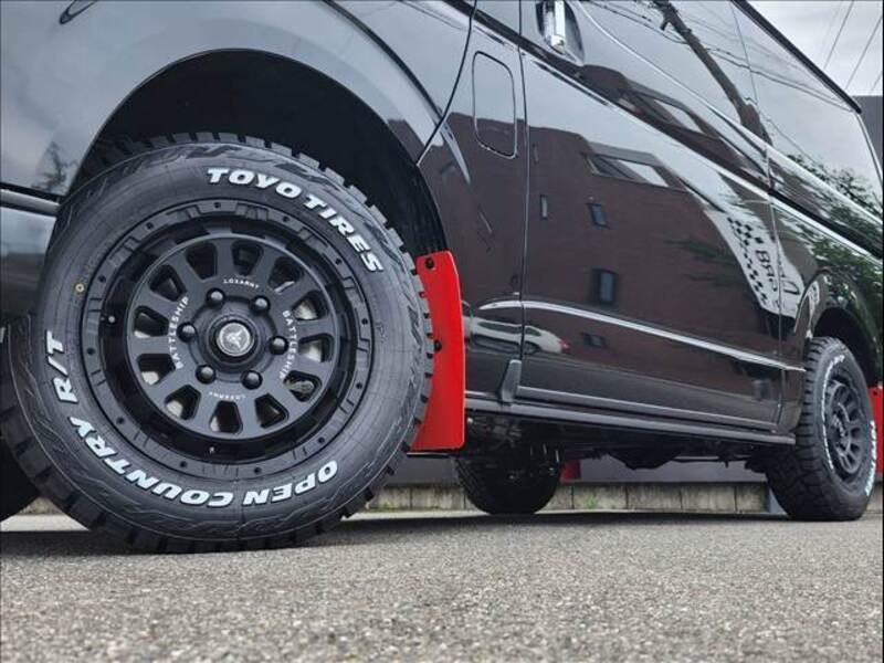 HIACE VAN