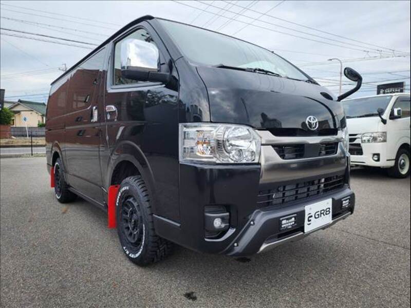 HIACE VAN