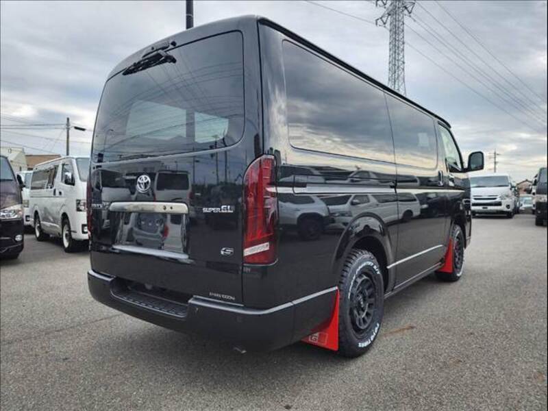 HIACE VAN
