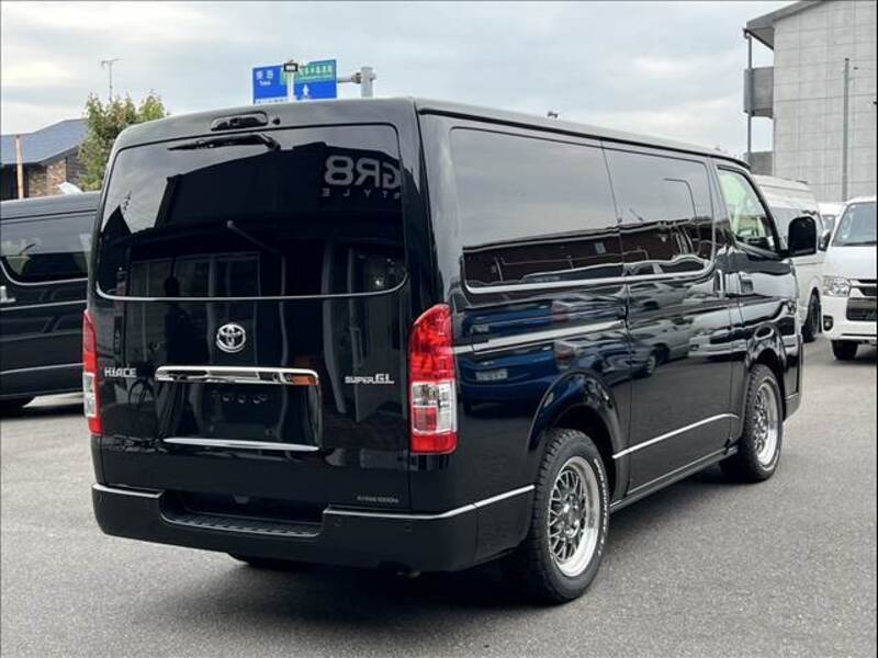 HIACE VAN