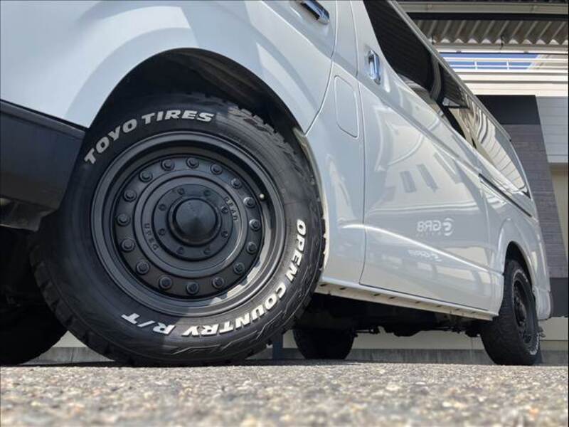 HIACE VAN