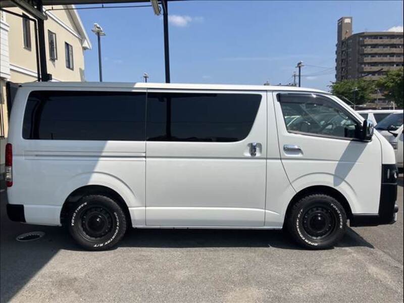 HIACE VAN