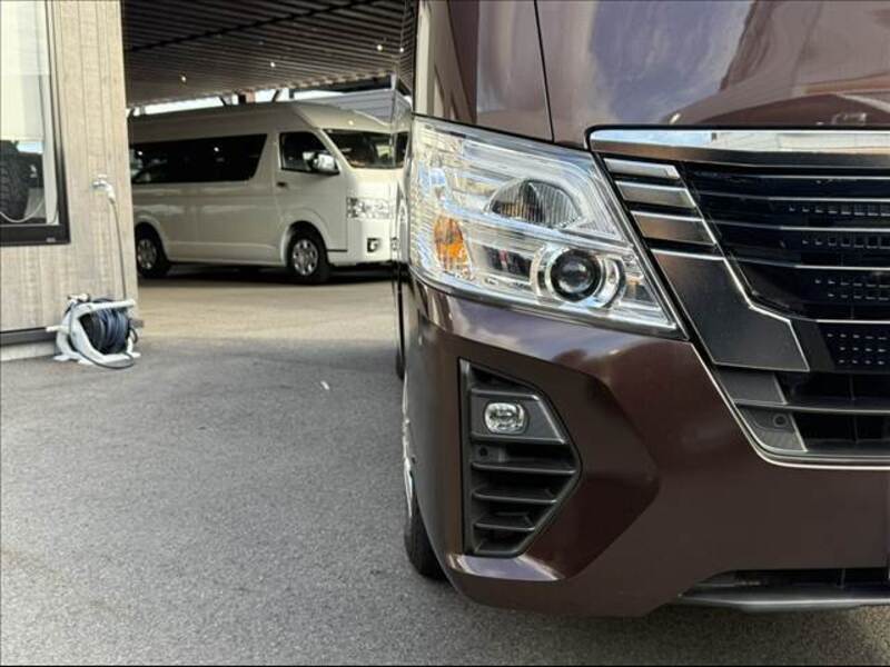 CARAVAN VAN