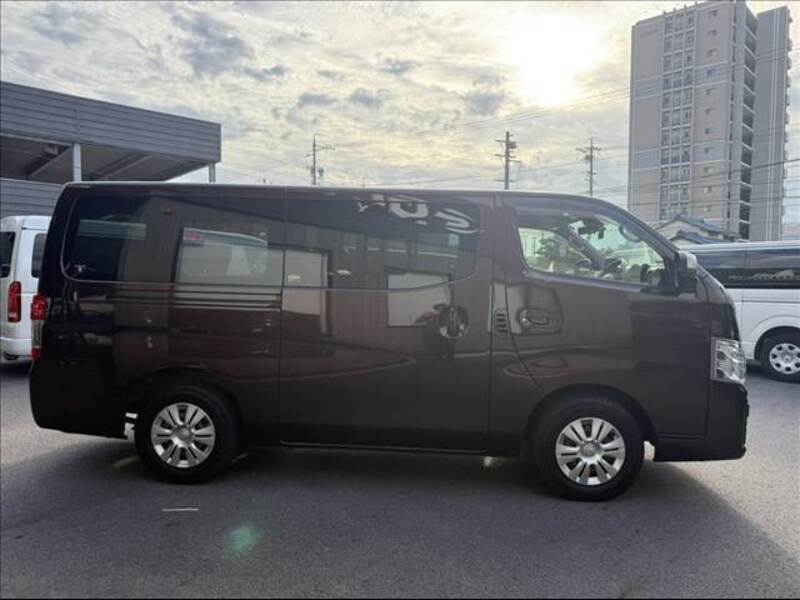 CARAVAN VAN
