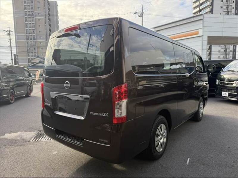 CARAVAN VAN