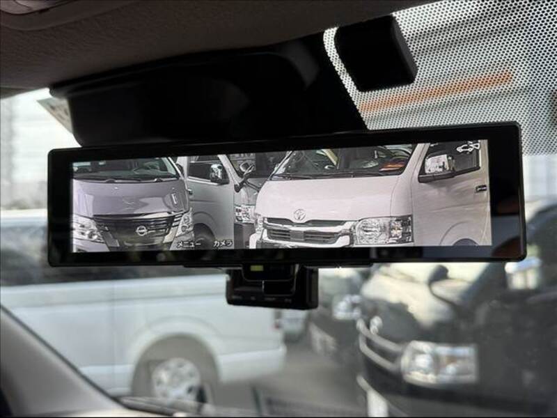 CARAVAN VAN