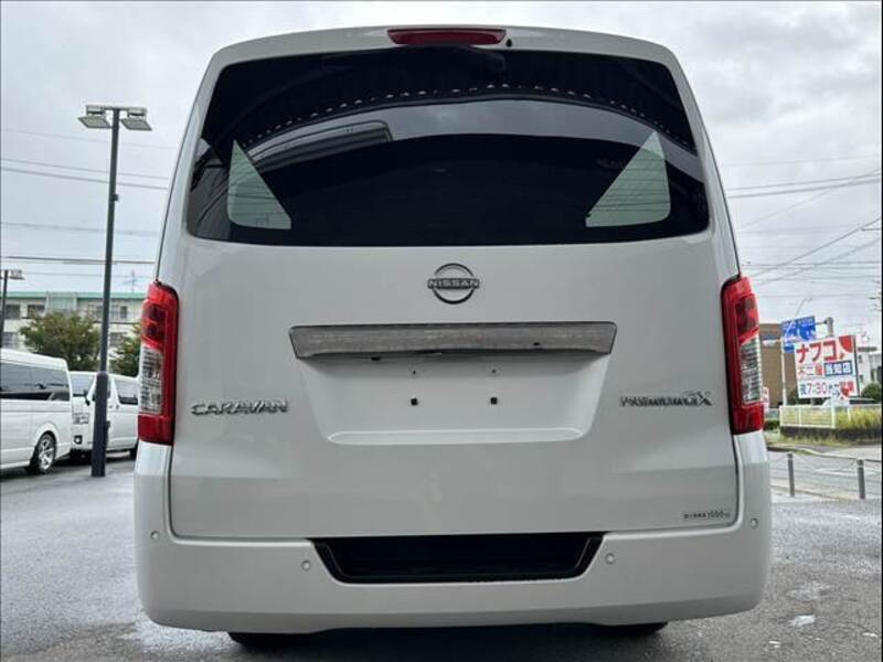 CARAVAN VAN