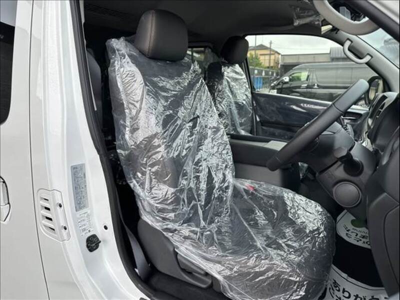 CARAVAN VAN