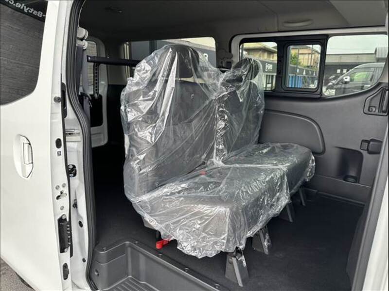 CARAVAN VAN