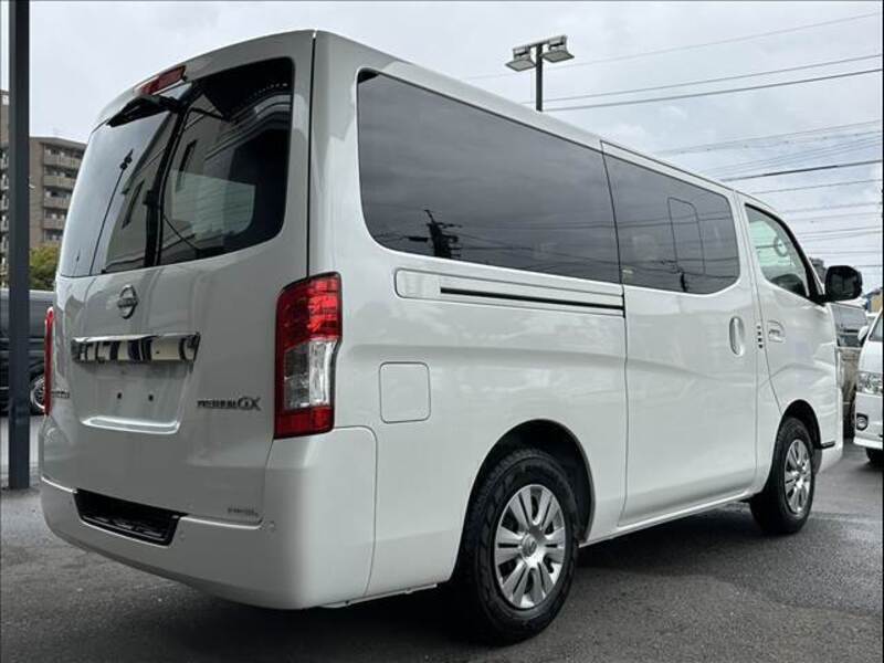 CARAVAN VAN