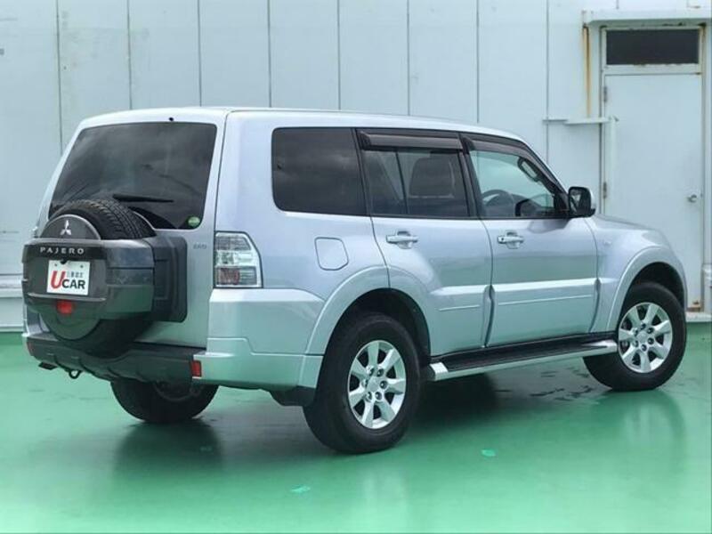 PAJERO-4