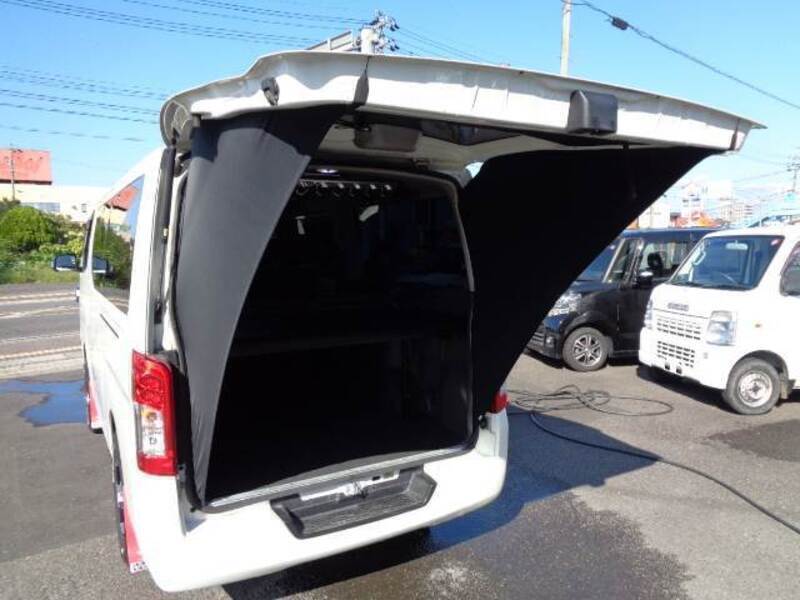 NV350 CARAVAN